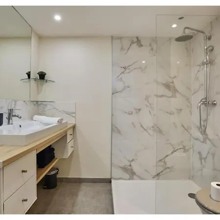 Center Of Montmartre By Prestige شقة باريس